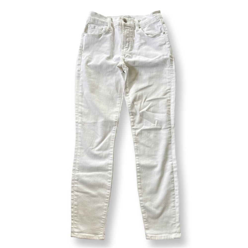 Stylish White Skinny Jeans